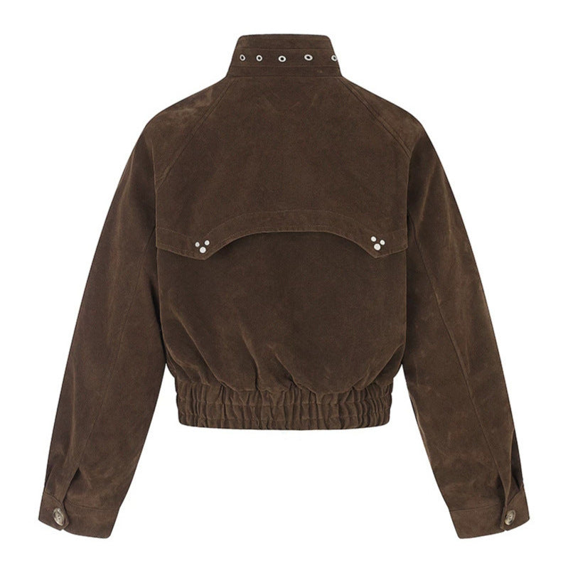 Damen kurze Wildleder‑Bomberjacke mit hohem Stehkragen und metallischen Details Drune