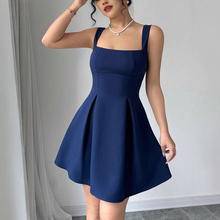 Damen Ballkleid mit quadratischem Ausschnitt und schwingendem Rock Drune