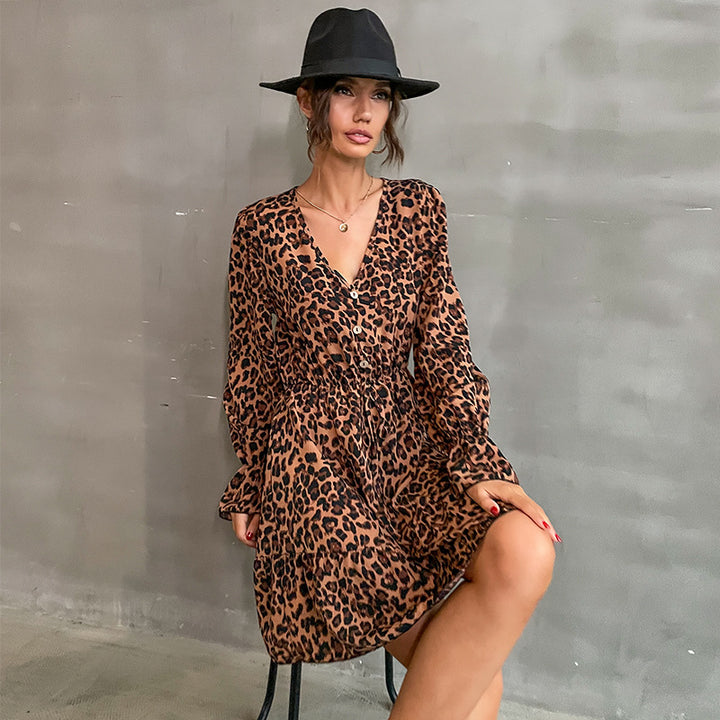Damen Gestuftes Minikleid mit V‑Ausschnitt, Taillen‑Zugband und Leoprint Drune