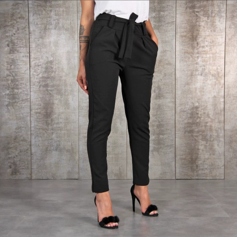 Damen nan taillierte Paperbag-Hose mit Bindegürtel und schmalem Bein Drune
