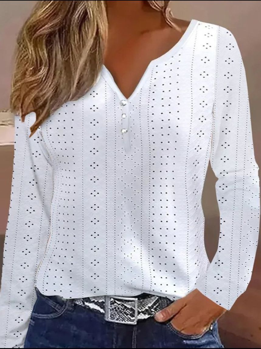 Damen Langarmshirt mit Lochmuster und modischen Knopfdetails Drune