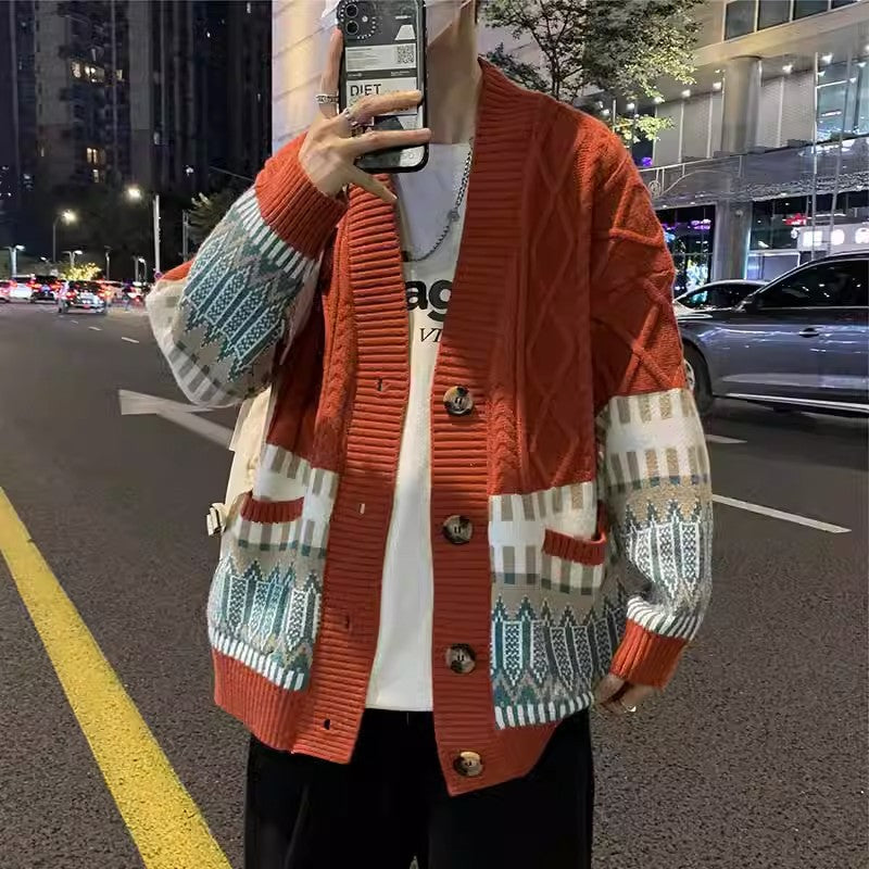 Herren Grobstrickjacke mit modernen Mustern und praktischen Taschen Drune