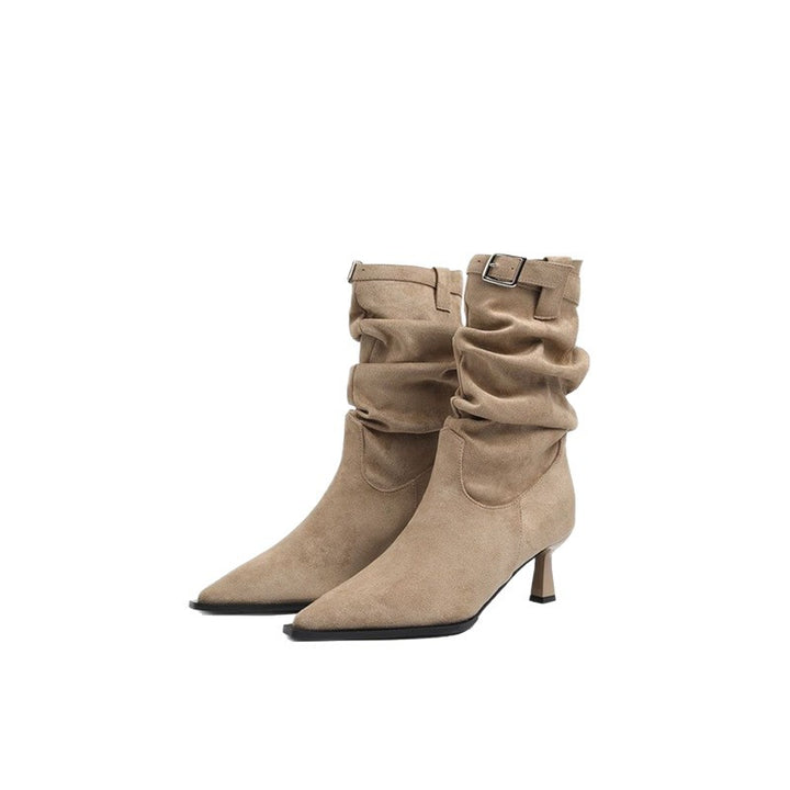 Damen spitz zulaufende knöchelhohe Stiefel mit gerafftem Schaft, verstellbarem Schnallenriemen und schlankem Kittenabsatz Drune