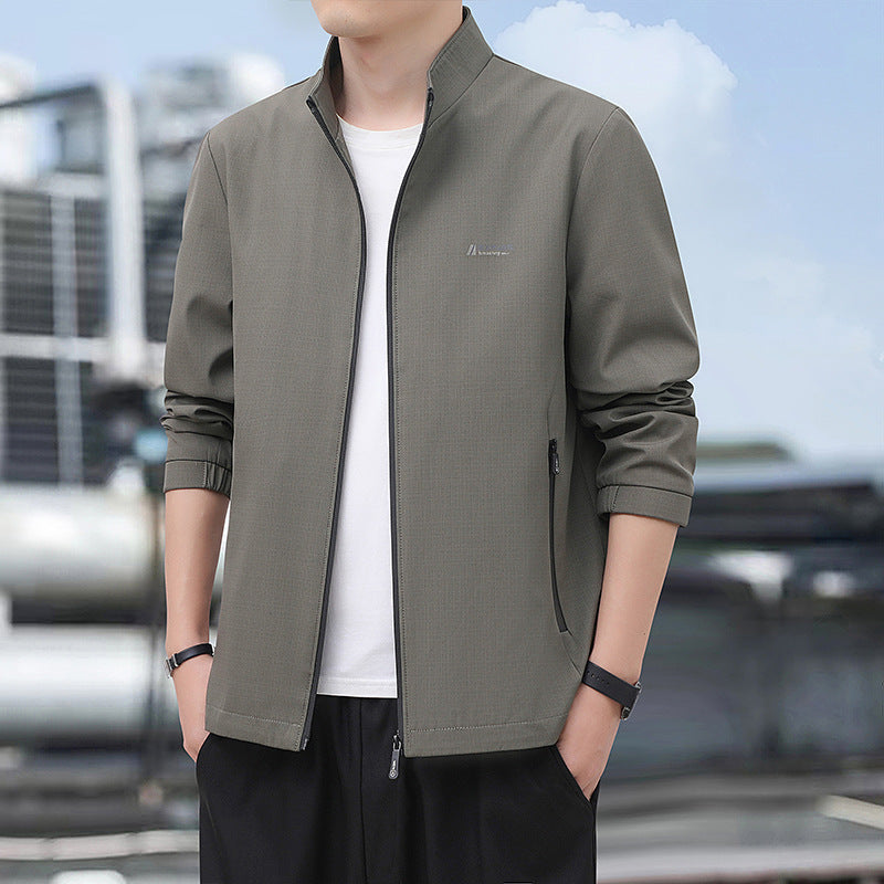 Herren Leichte Alltags-Softshelljacke mit Stehkragen, windabweisender Membran und Reißverschlusstaschen Drune