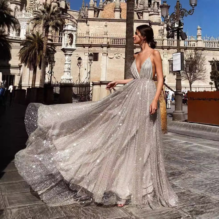 Damen Glamouröses Abendkleid mit tiefem V-Ausschnitt und strahlenden Pailletten Drune