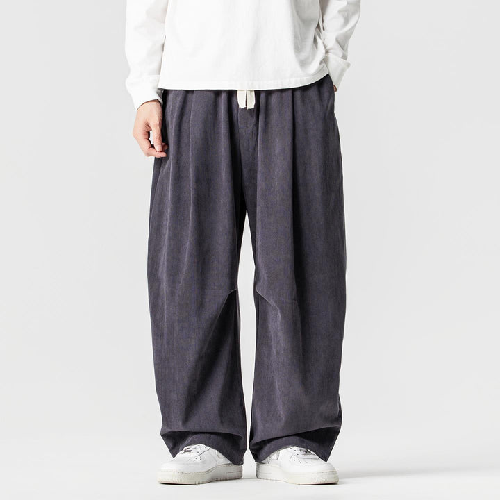 Herren nan weite Cordhose mit Tunnelzug, Bundfalten und relaxed Fit Drune