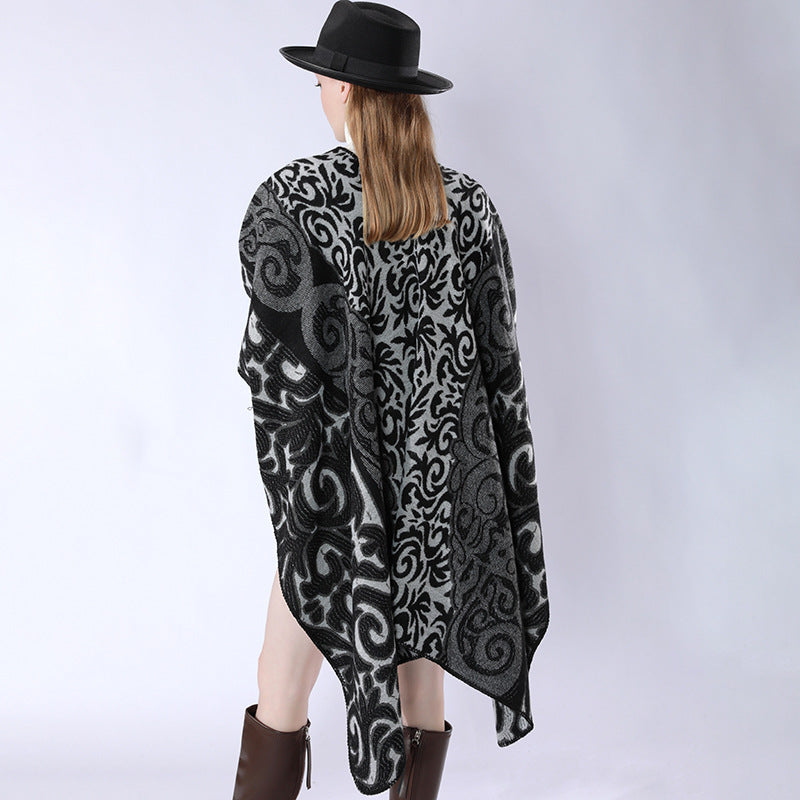 Damen Oversize-Kimono-Poncho im Jacquardstrick mit ornamentalem Muster und V-Ausschnitt Drune