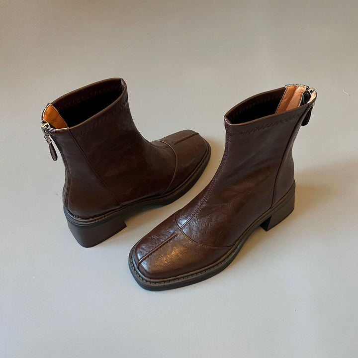 Damen knöchelhohe Lederstiefelette mit quadratischer Zehenpartie und rückseitigem Reißverschluss Drune