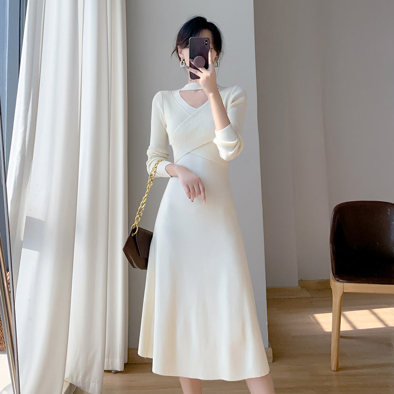 Damen Strickkleid mit modischem Wickeldesign und elegantem Cut-Out Drune