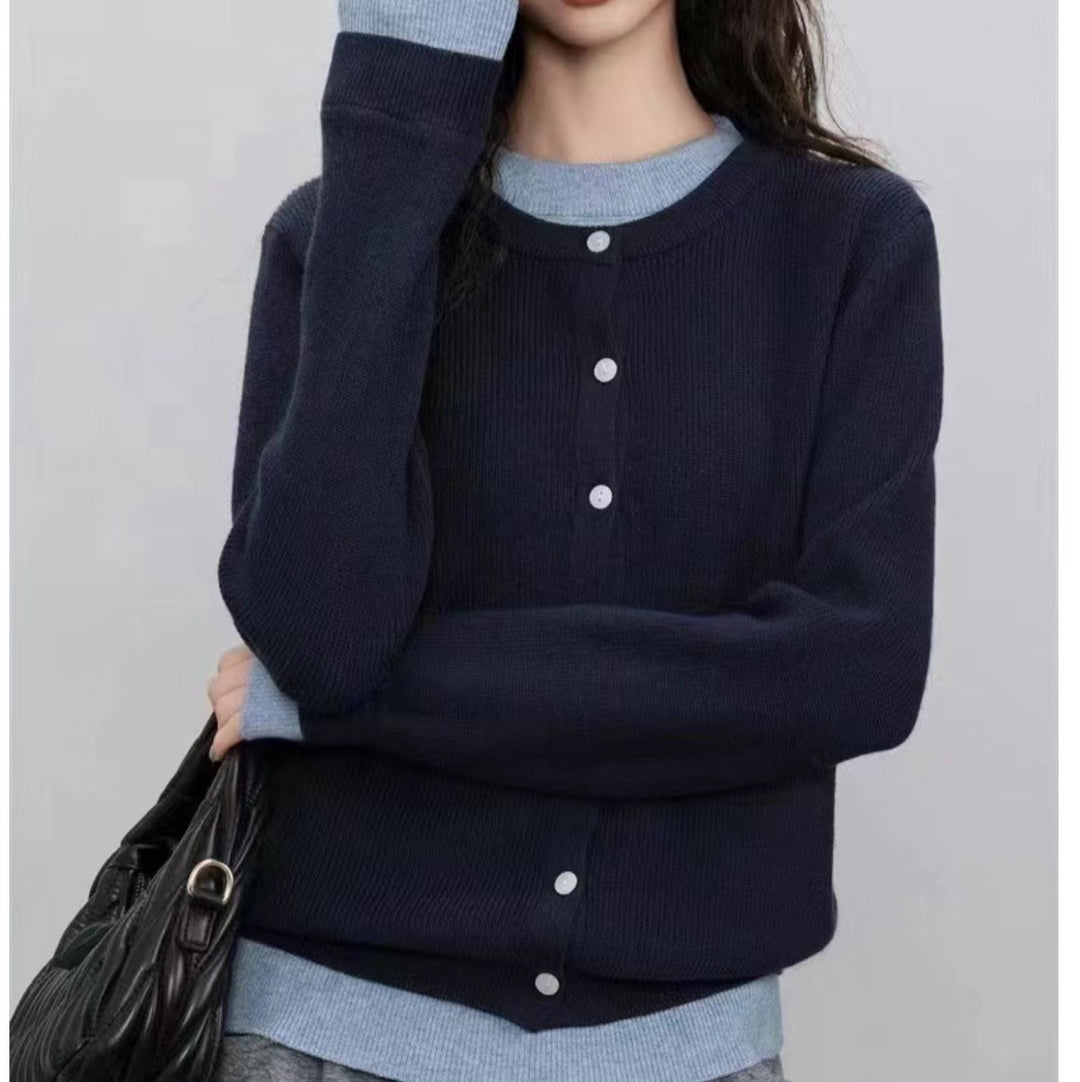 Damen Strickjacke mit klassischen Knopfdetails und komfortablem Ausschnitt Drune