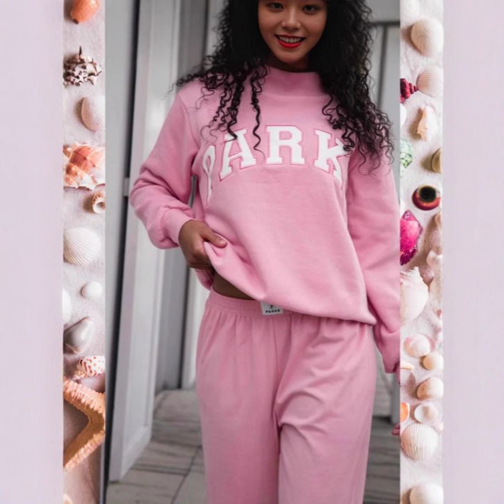 Damen Gemütliches Freizeit-Set mit Oversize kurz geschnittenem Sweatshirt und elastischen Baumwoll-Shorts Drune