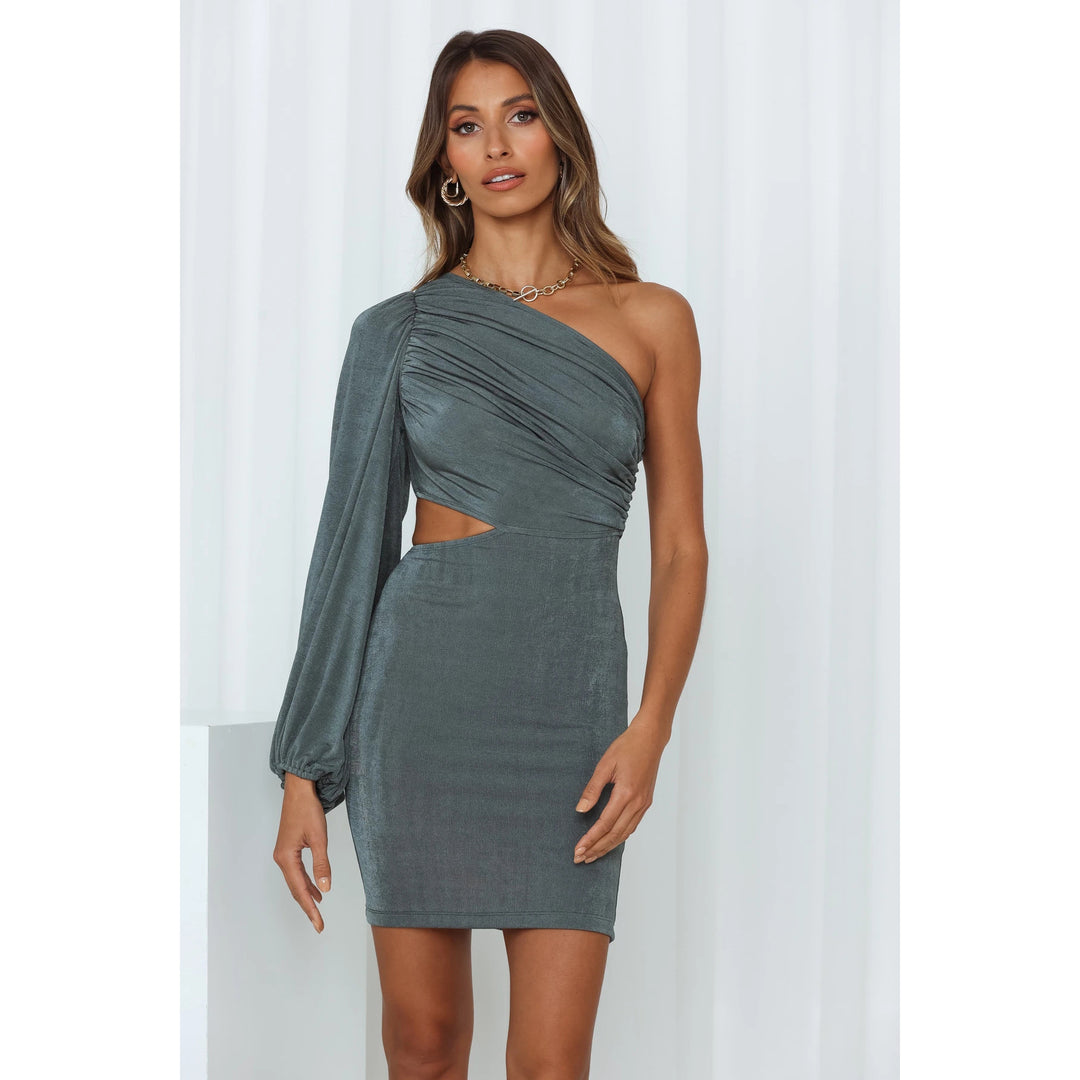 Damen Elegantes Ein-Schulter-Kleid mit raffiniertem Schnitt und charakteristischem Schlitz Drune