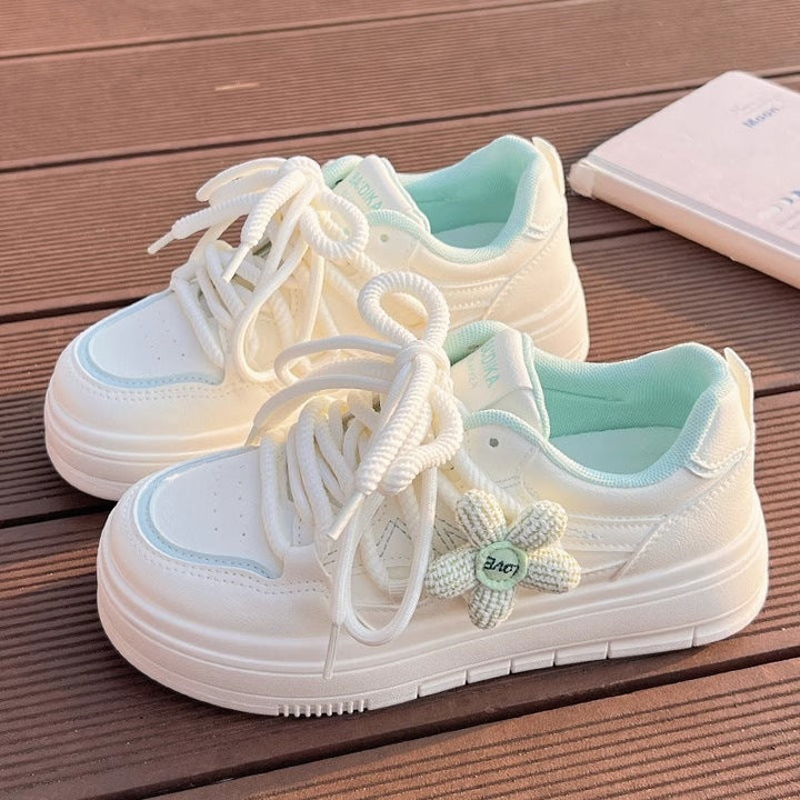 Damen Trendige Sneakers mit blumigen Akzenten und dämpfender Sohle Drune