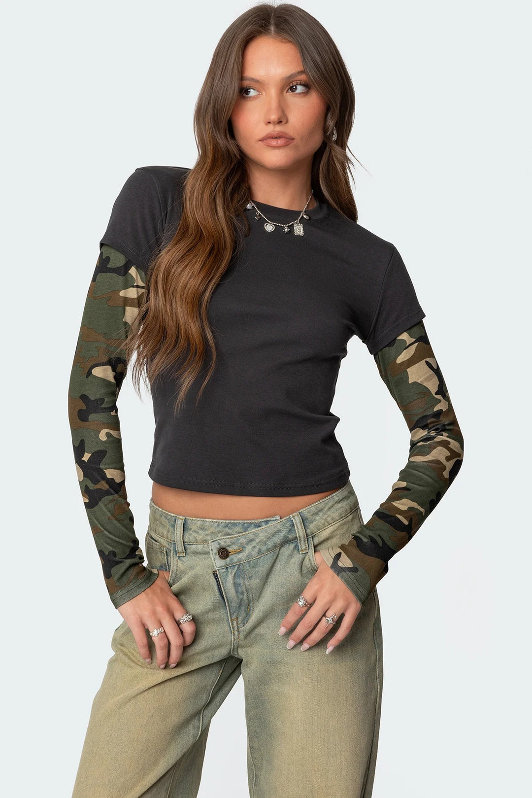 Damen modisches Langarmshirt mit einzigartigen Streifen und kurzem Schnitt Drune