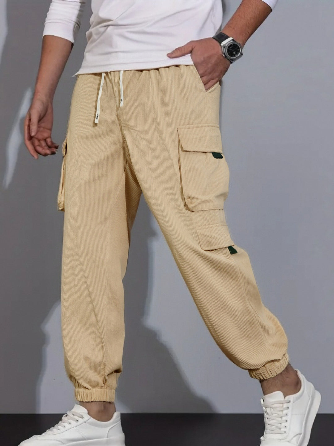 Herren Cord-Cargo-Jogginghose mit Tunnelzug und multifunktionalen Klapp- & Reißverschlusstaschen Drune