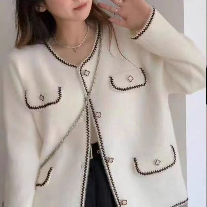 Damen Strickjacke mit aufwendigem Kontraststich Drune