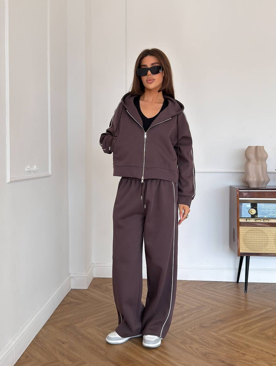 Damen Lässiges zweiteiliges Lounge-Set mit oversized Zipjacke und weitem Kordelzug-Hosenbund Drune