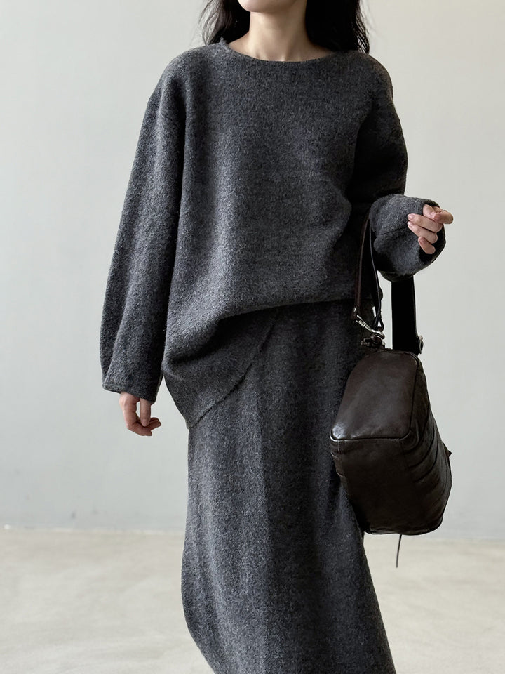 Damen Kuscheliges Strick-Set Oversize-Pullover mit weitem Rundhalsausschnitt und Midirock Drune