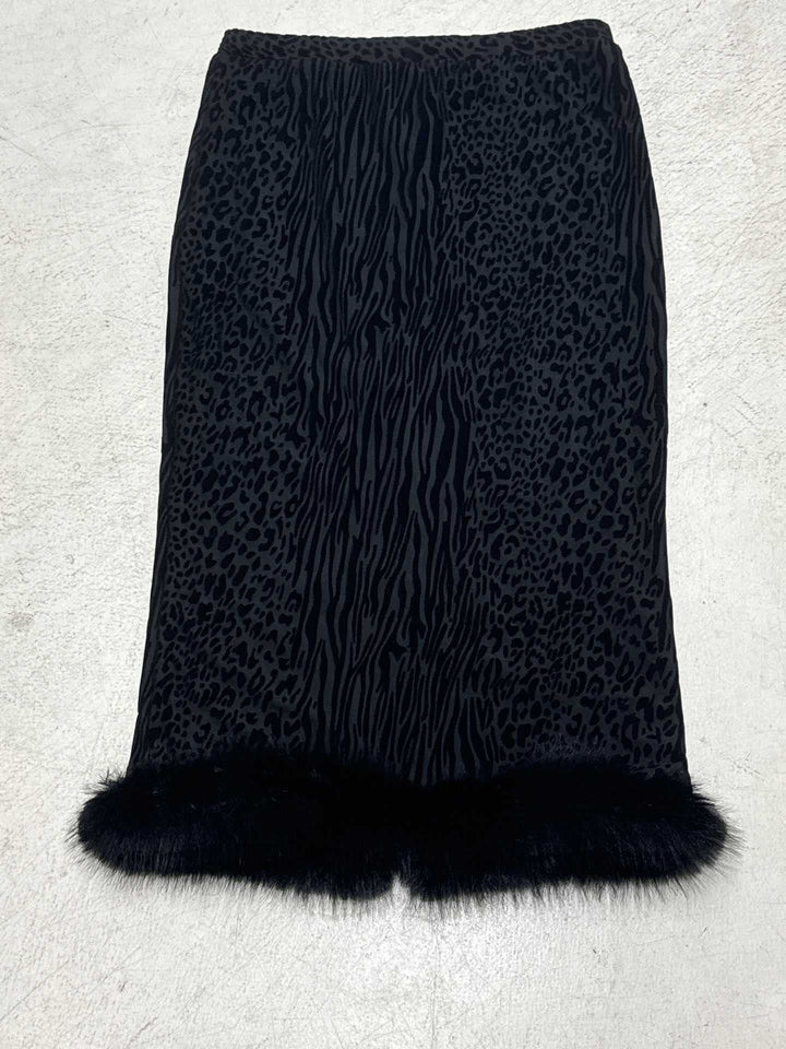 Damen nan kurze Samtjacke mit luxuriösem Kunstfellbesatz an Kragen Saum und Ärmeln Drune