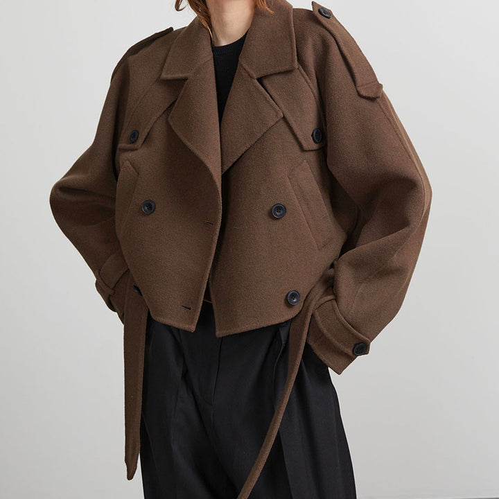 Damen Cropped Trenchjacke mit taillierbarem Gürtel und doppelt knöpfbarem Design Drune