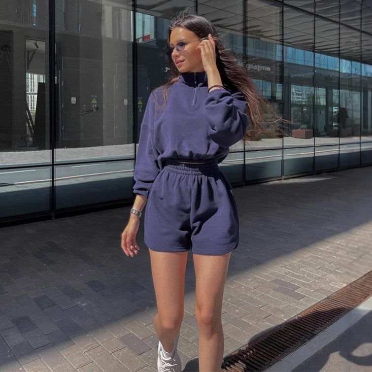 Damen Sportliches Cropped-Kapuzenoberteil mit kurzen Hosen Drune