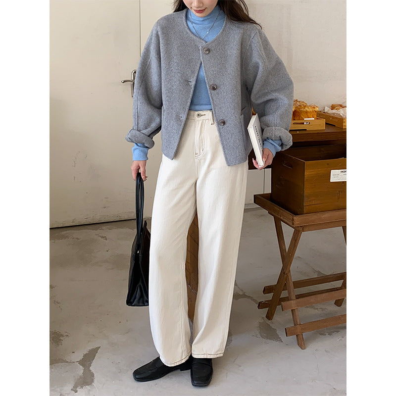 Damen weiche und modische Strickjacke mit klassischen Knopfdetails Drune