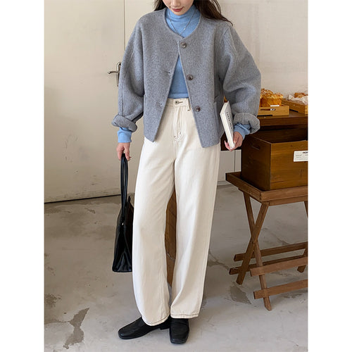 Damen weiche und modische Strickjacke mit klassischen Knopfdetails Drune