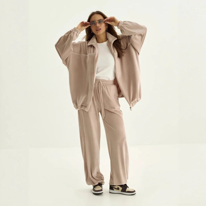 Damen Palazzo-Lounge-Set aus seidig-weichem Nicki mit hoher Kragenblende, Oversize-Passform und elastischer Bundhose Drune