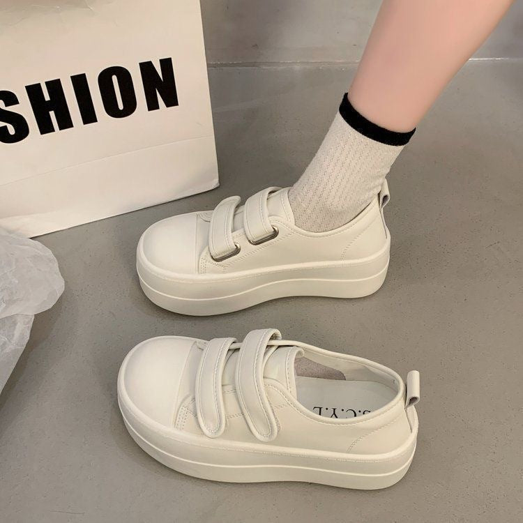 Damen Plateau-Sneaker mit doppeltem Klettverschluss und ergonomischer Sohle Drune