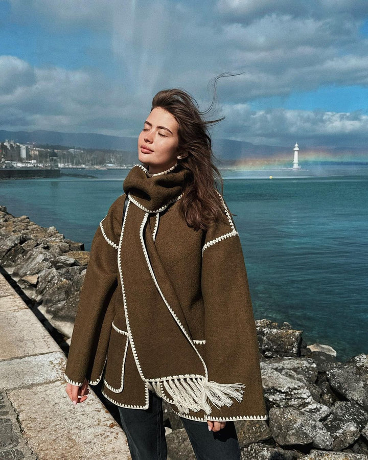 Damen Kuschelige Fleecejacke mit eleganten Fransen und Knopfdetail Drune