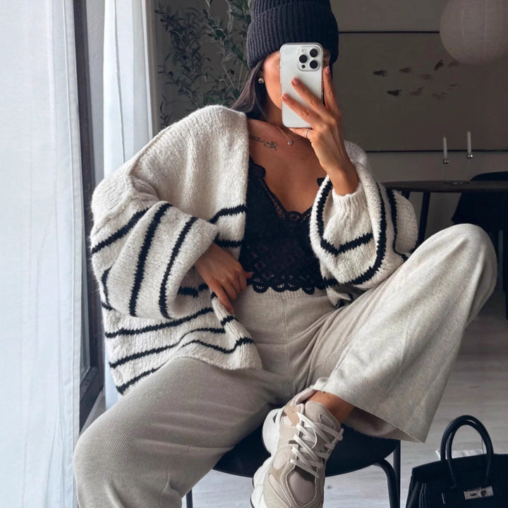 Damen Oversize Strickjacke mit gestreiftem Design und voluminösen Ärmeln Drune