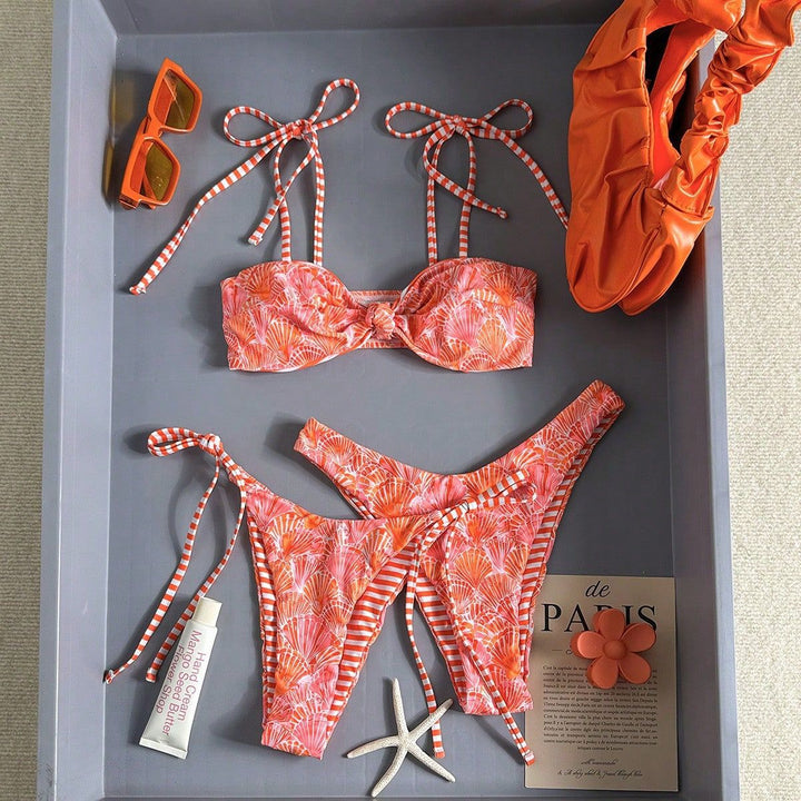 Damen Bandeau-Bikini mit Rüschen und seitlichen Bindebändern Drune