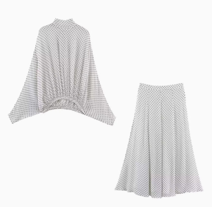 Damen 100+ oversized Pünktchenbluse mit Fledermausärmeln, Stehkragen und elastischem Saum Drune
