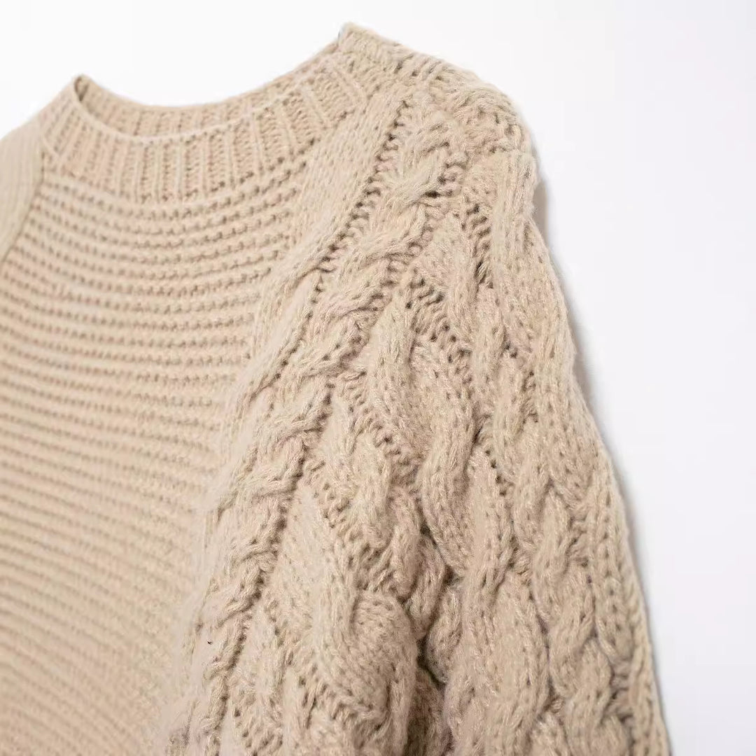 Damen Strickpullover im lässigen Oversize-Schnitt mit aufwendigem Zopfmuster Drune