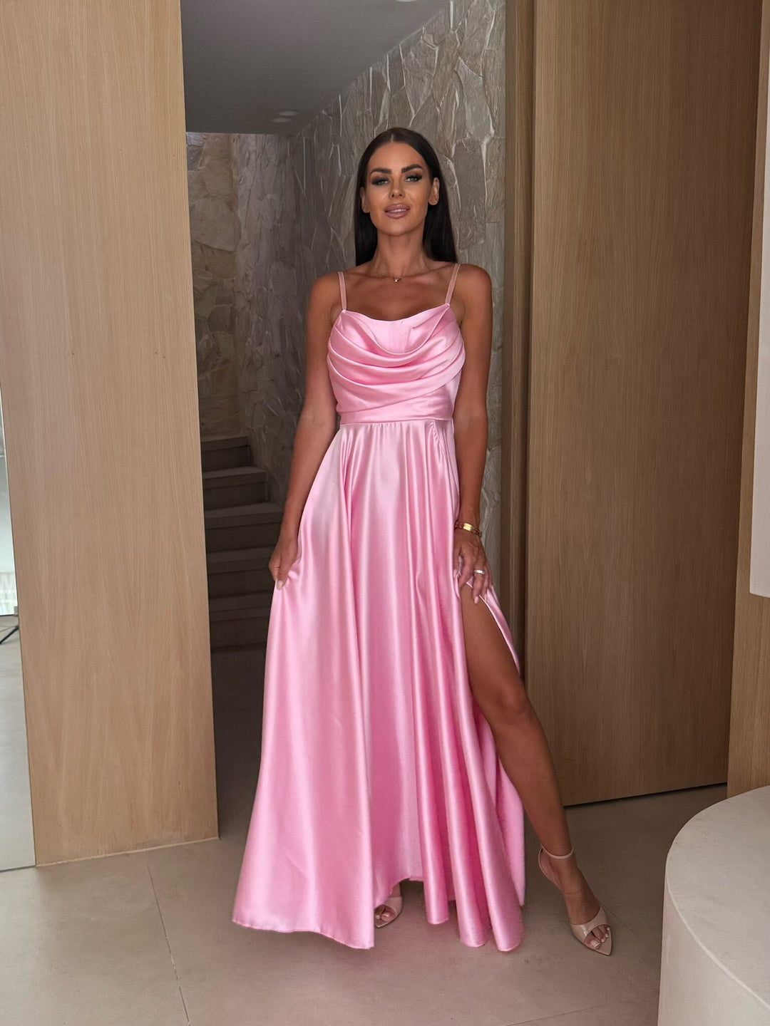 Damen Elegantes Abendkleid mit tiefem Ausschnitt und seitlichem Schlitz Drune