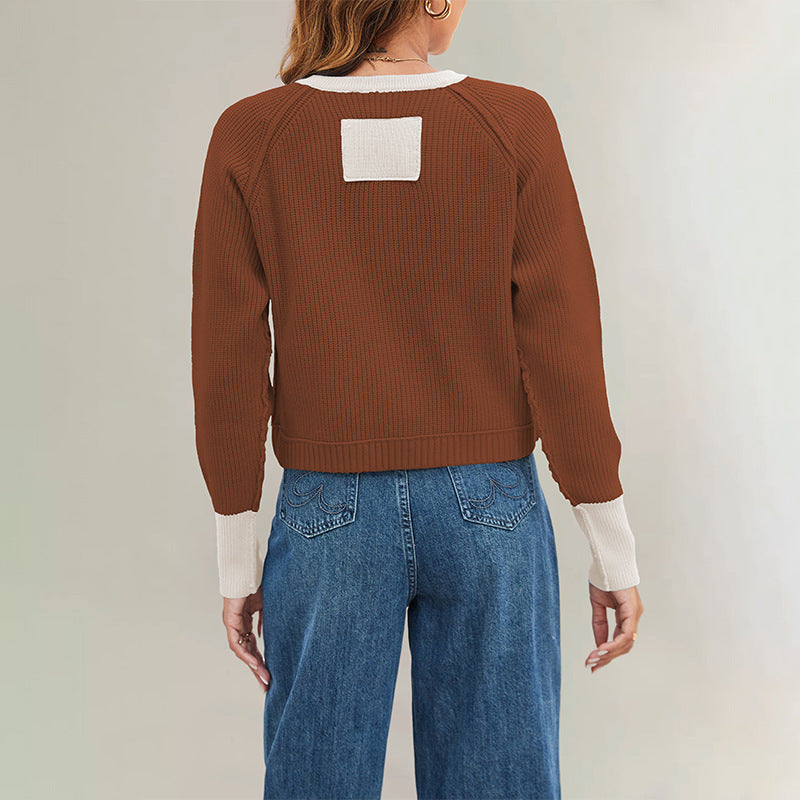 Damen modische Strickjacke mit kontrastierenden Bündchen und Knopfdetails Drune