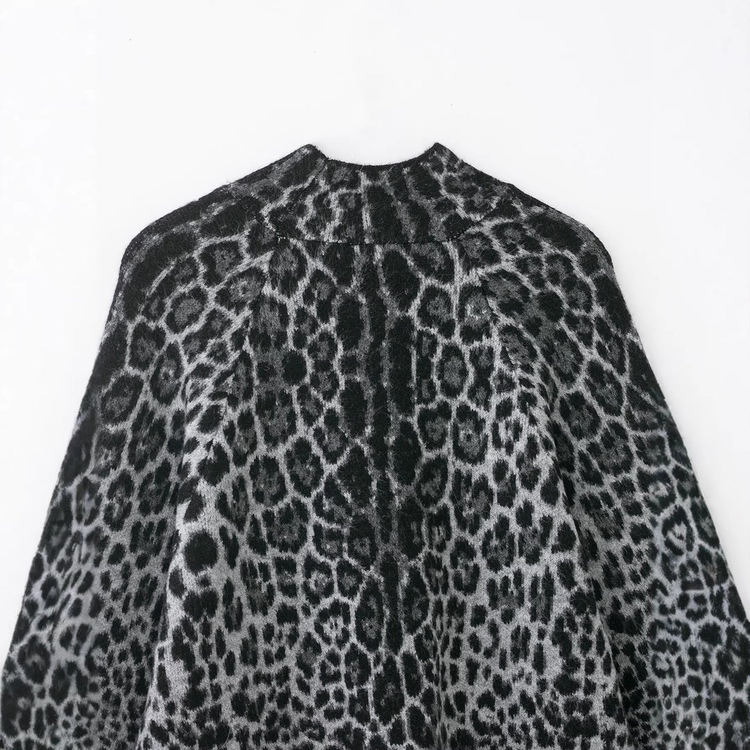 Damen Cape-Poncho mit Leopardenjacquard und Stehkragen Drune