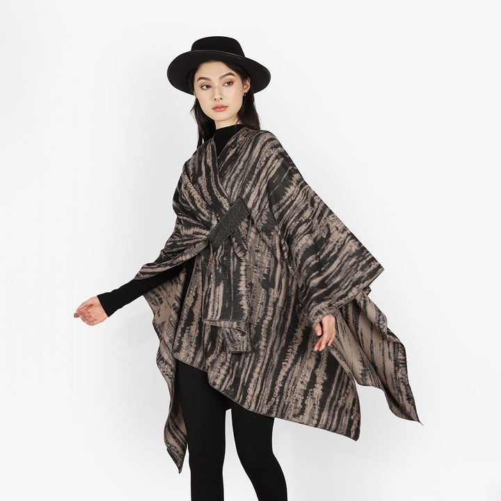 Damen Jacquard-Cape-Überwurf mit strukturierter Wellenoptik, Bindegürtel und asymmetrischem Zipfelsaum Drune