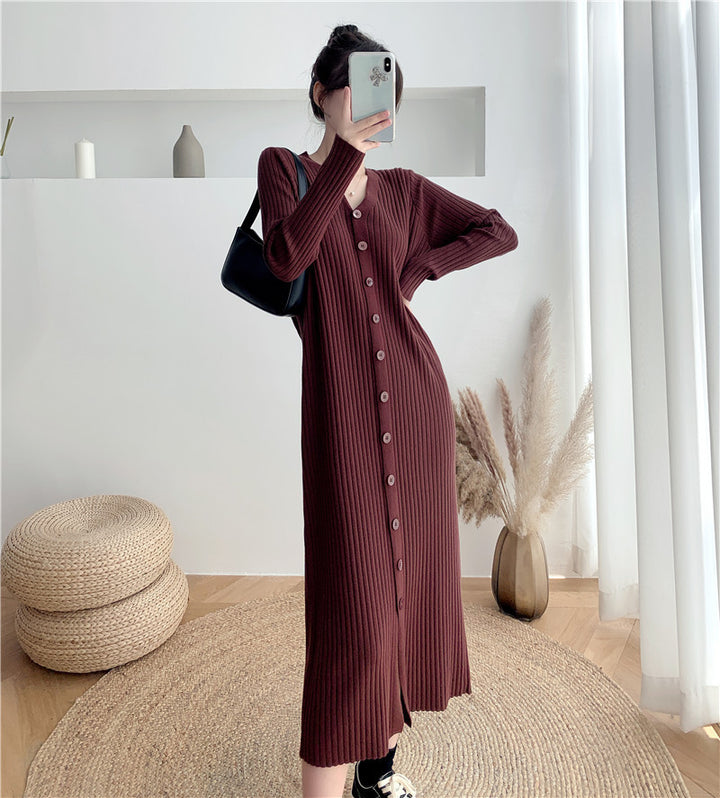 Damen Strickkleid mit tiefem V-Ausschnitt und tailliertem Gürtel Drune