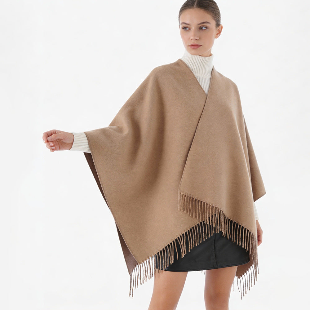 Damen Reversloser Oversize-Capeponcho mit V‑Ausschnitt, Wollmix und Fransensaum Drune