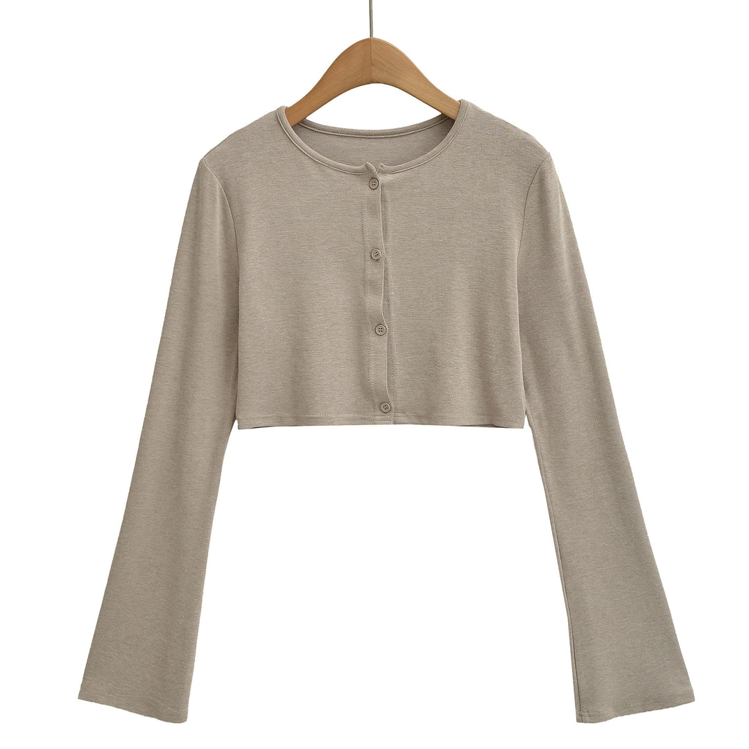 Damen Kurzgeschnittenes Set aus Feinstrick mit Knopfcardigan und figurbetontem Maxirock Drune