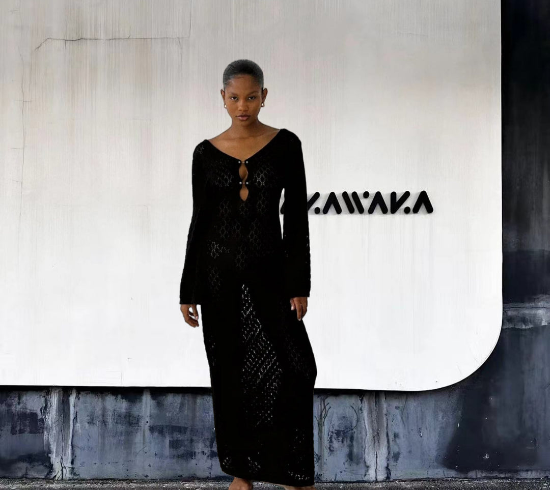Damen Strick-Maxikleid mit tiefem V-Ausschnitt und modischen Rüschendetails Drune