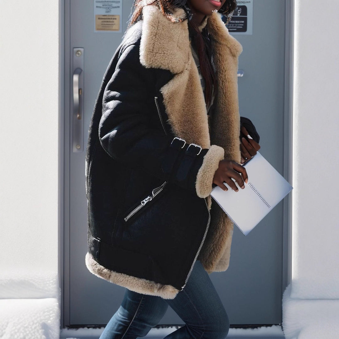 Damen Kurz geschnittene Aviator-Lederjacke mit Teddyfell‑Futter und Reißverschlussdetails Drune