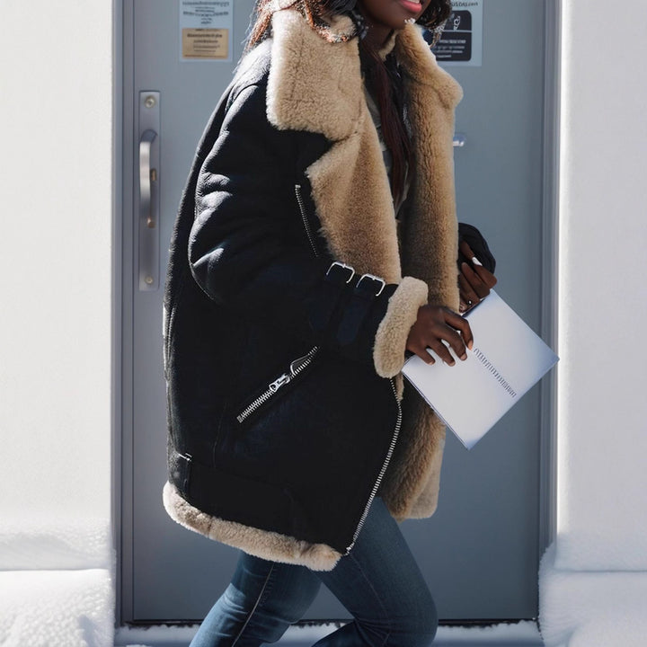 Damen Kurz geschnittene Aviator-Lederjacke mit Teddyfell‑Futter und Reißverschlussdetails Drune