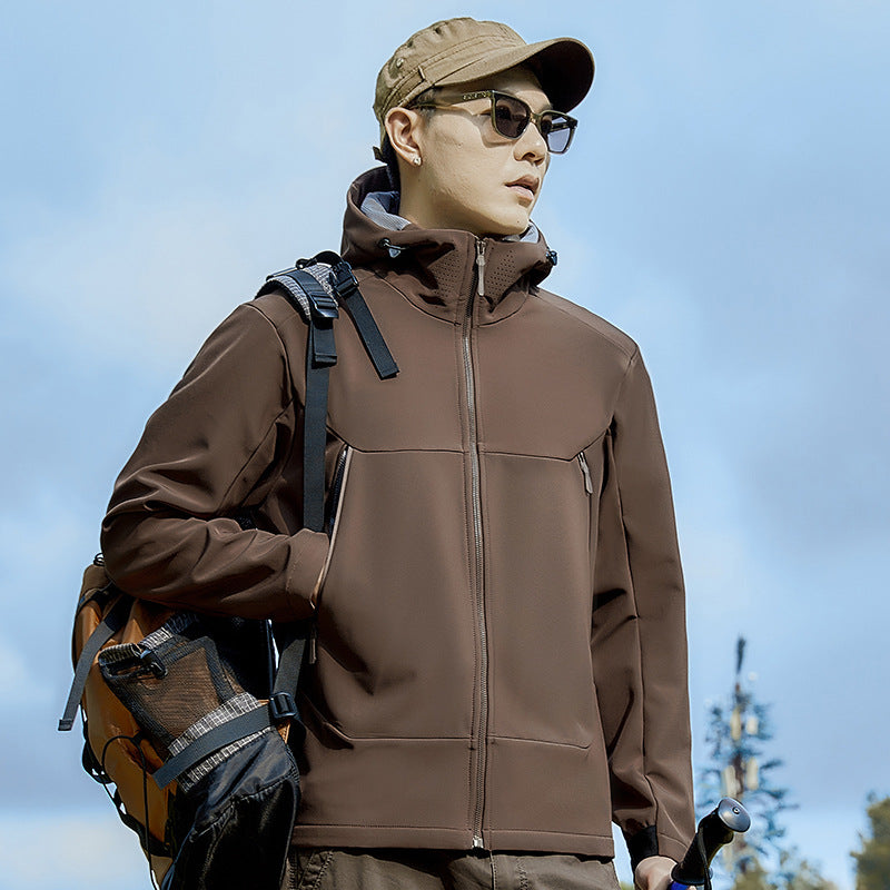 Herren Softshell-Funktionsjacke mit hohem Thermokragen, Kapuze und wasserabweisenden Reißverschlüssen Drune