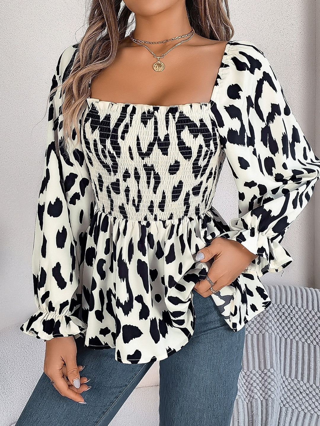 Damen Spitzen Bluse mit Bischofsärmeln und gekräuseltem Oberteil Drune