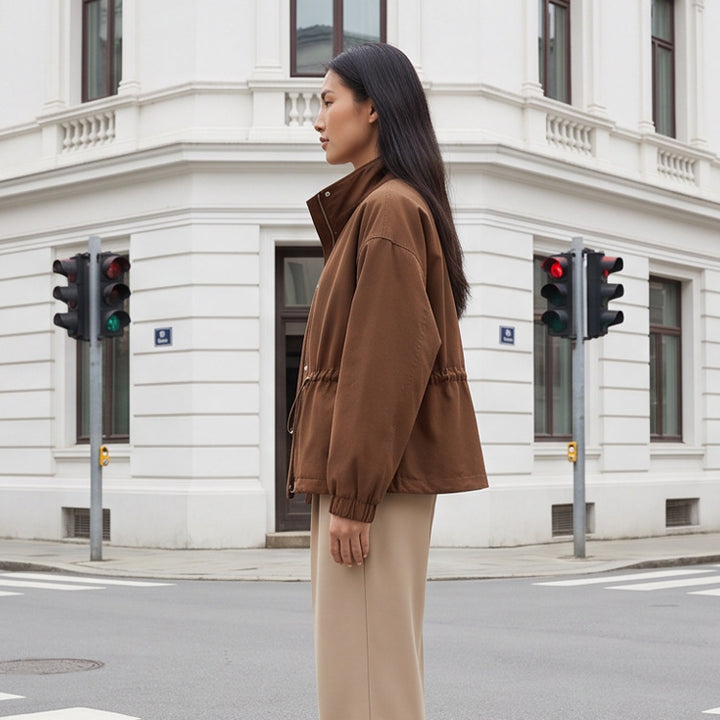Damen Utility-Fieldjacke mit Tunnelzugtaillierung, hohem Kragen und elastischen Bündchen Drune