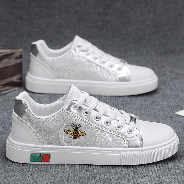 Damen modische Plateausneaker mit gestickter Bienenapplikation und dezenter Animalprägung Drune