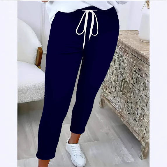 Damen Slim-Fit Jogginghose mit Tunnelzug und Umschlagbündchen Drune