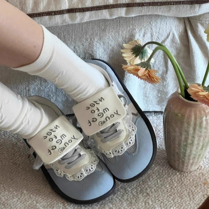 Damen Sneakers mit modischen Rüschen-Details und dämpfender Sohle Drune